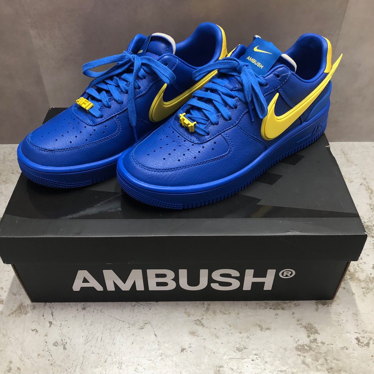 未使用品 AMBUSH Nike Air Force 1 Low Game Royal and Vivid Sulfur 