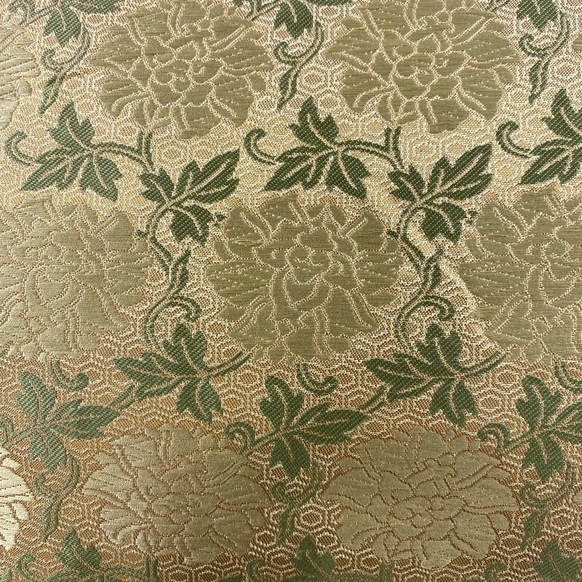 袋帯 秀品 花唐草 亀甲 箔 ベージュ 六通 正絹