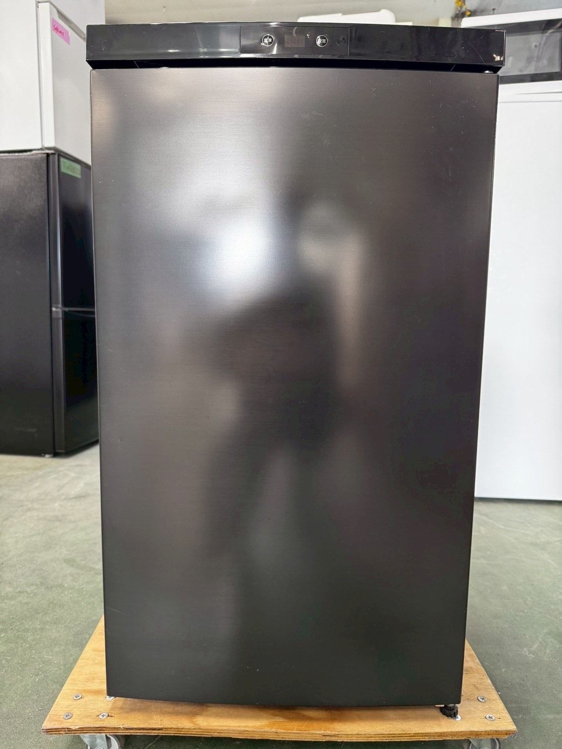 冷蔵庫 マクスゼン