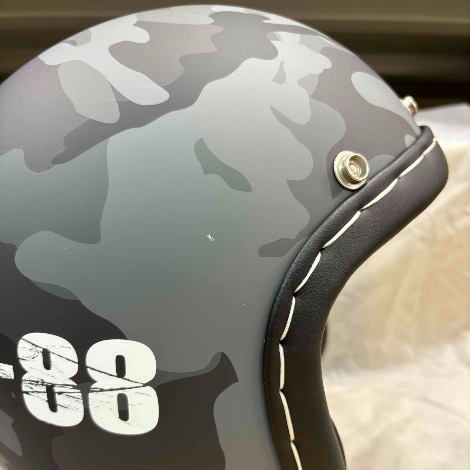 Arai フルフェイスヘルメット 迷彩柄 R75 Arai フルフェイスヘルメット 迷彩柄 R75 人気ブランドArai フル