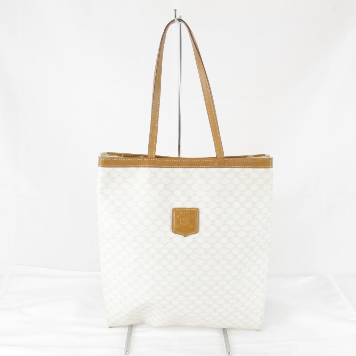 CELINE マカダム柄ブラゾン刻印トートバッグ CELINE マカダム柄ブラゾン刻印ハンドバッグ