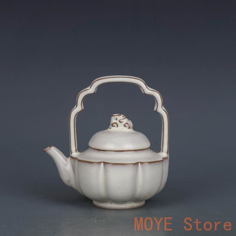 宋汝窯月牙白釉提梁壺   急須  工芸品 美術品 置物 宋汝窯月牙白釉提梁壺 急須 工芸品 美術品 置物zw0829