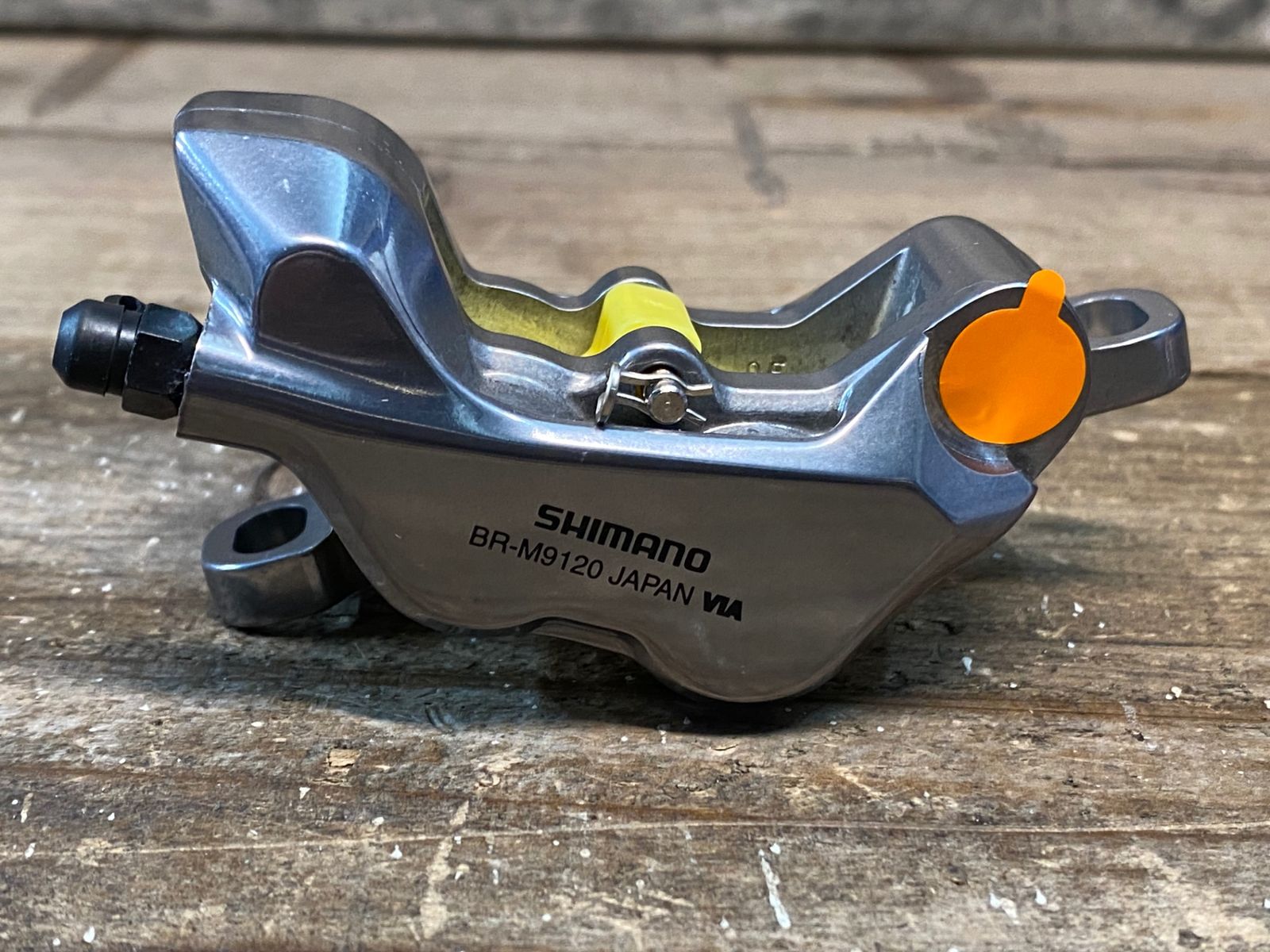 IR245 シマノ SHIMANO XTR BR-M9120 ディスクブレーキ キャリパー 4