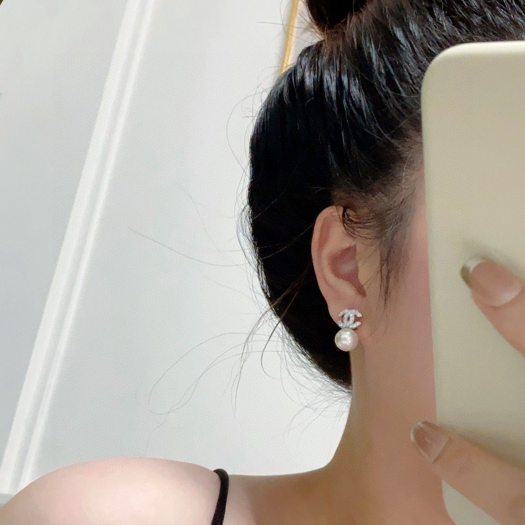 CHANEL ゴールドのダブルCパールイヤリング CHANEL(シャネル) 1990's vintage pearl gold earrings