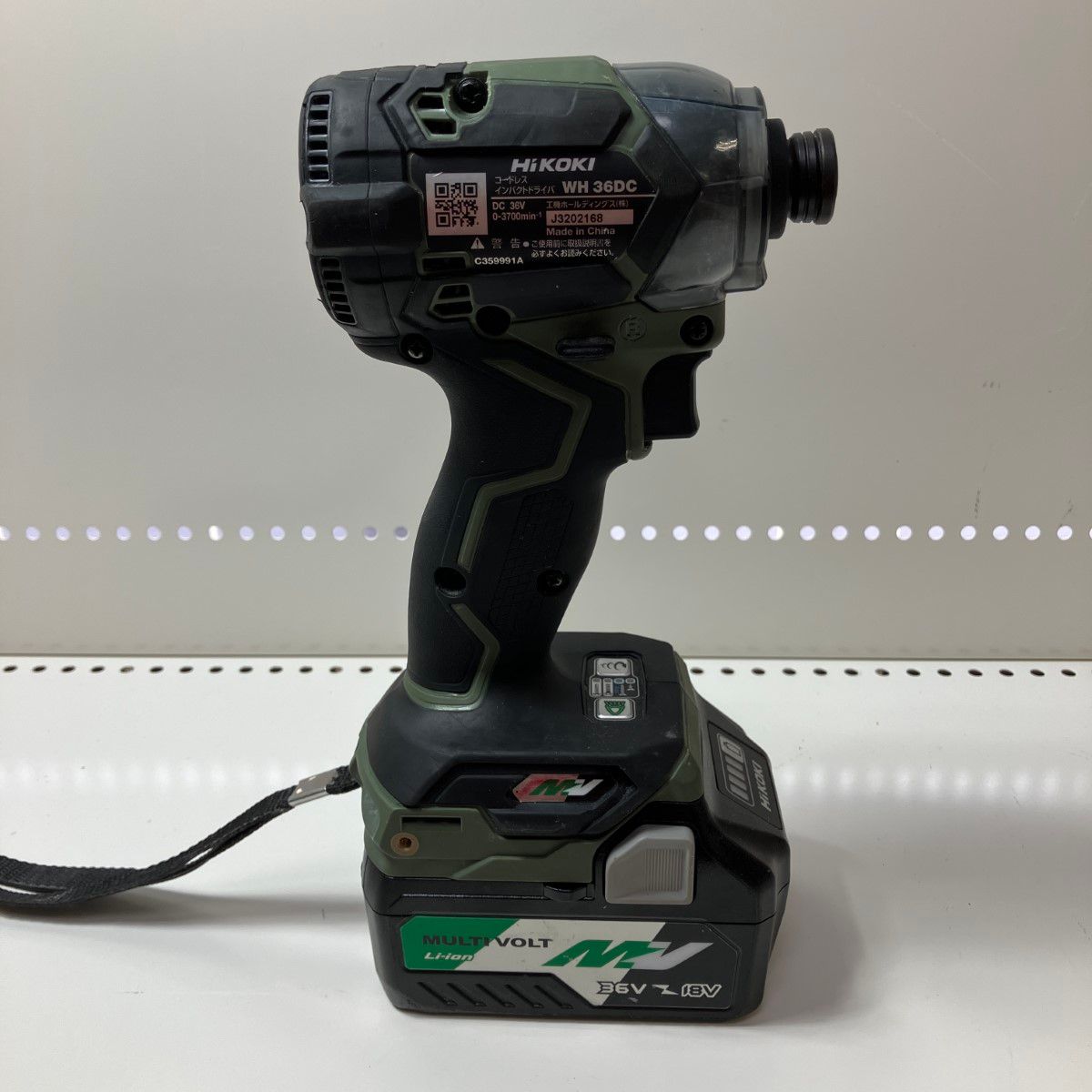 ЗЗHiKOKI ハイコーキ 36v インパクトドライバ バッテリーx2 充電
