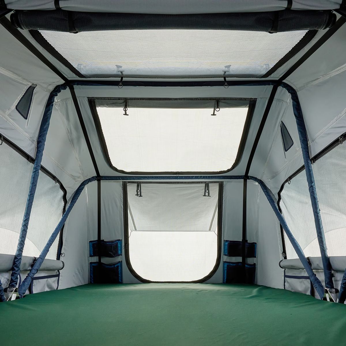 新品未開封 [THULE] Tepui Explorer Autana3 ルーフトップテント - メルカリ