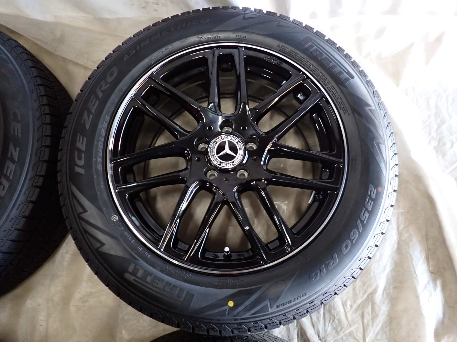 冬 2025年製 4本 会社宛 送料無料 235|60R18×8J ピレリ アイスゼロ アシンメトリコ EURO AFG アルミ ベンツ X253 GLCクラス NO F7920 TRITUETUBI_COM