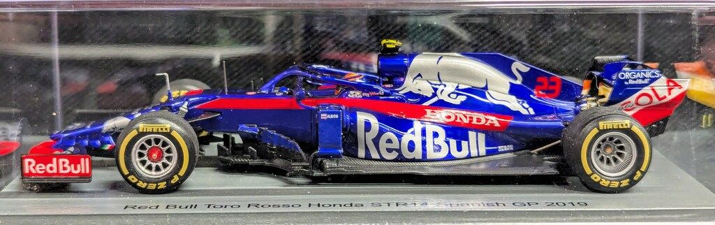 Spark model 1 43 レッドブル トロロッソ ホンダ STR14 2019年スペインGP A.アルボン