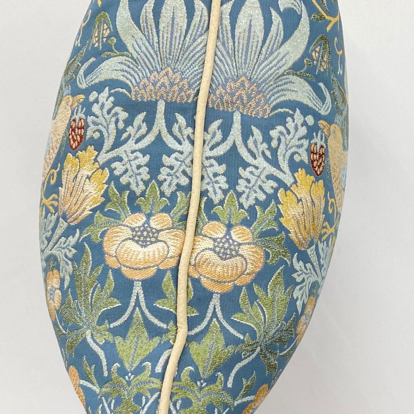 いちご泥棒 クッションカバー ウィリアム モリス 川島織物 ブルー