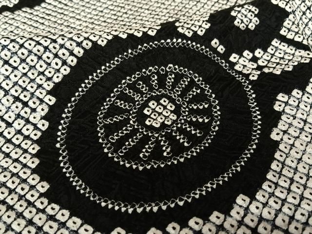 平和屋着物○本疋田絞り 小紋 光琳花文 黒地 正絹 逸品 AAAQ0481np