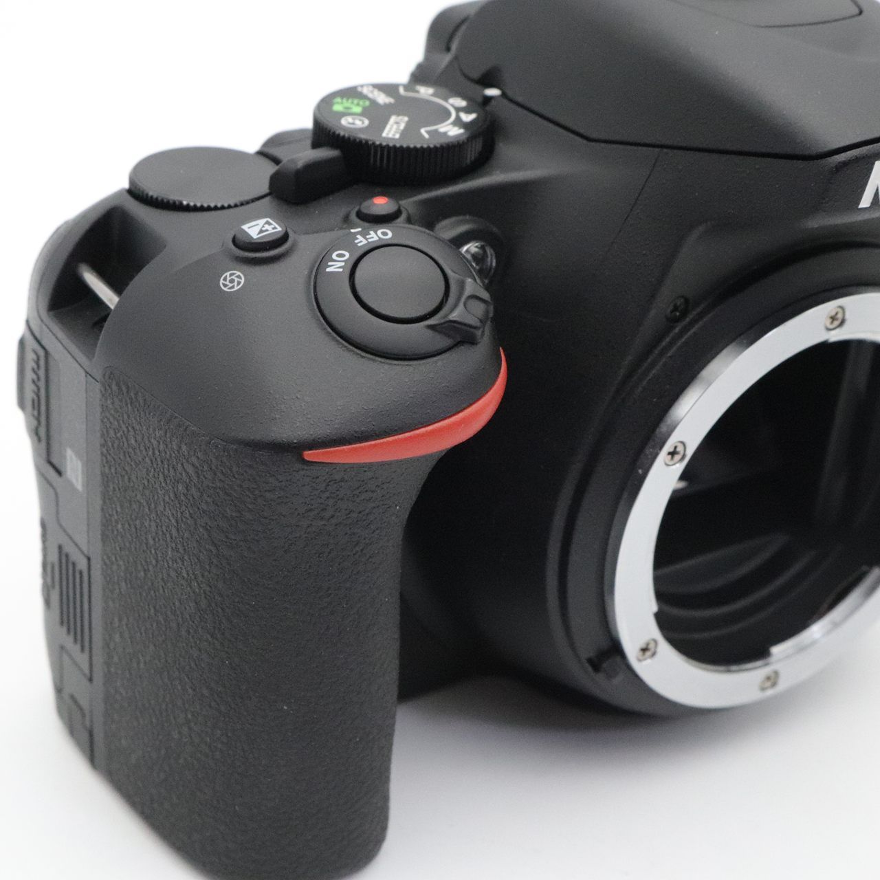 デジタル一眼レフカメラ D5600