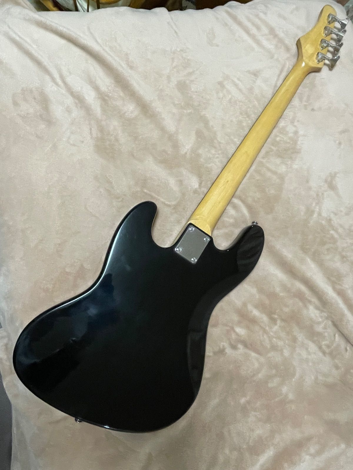 フレットレスベース ジャズベースタイプ 新品弦1セット付属