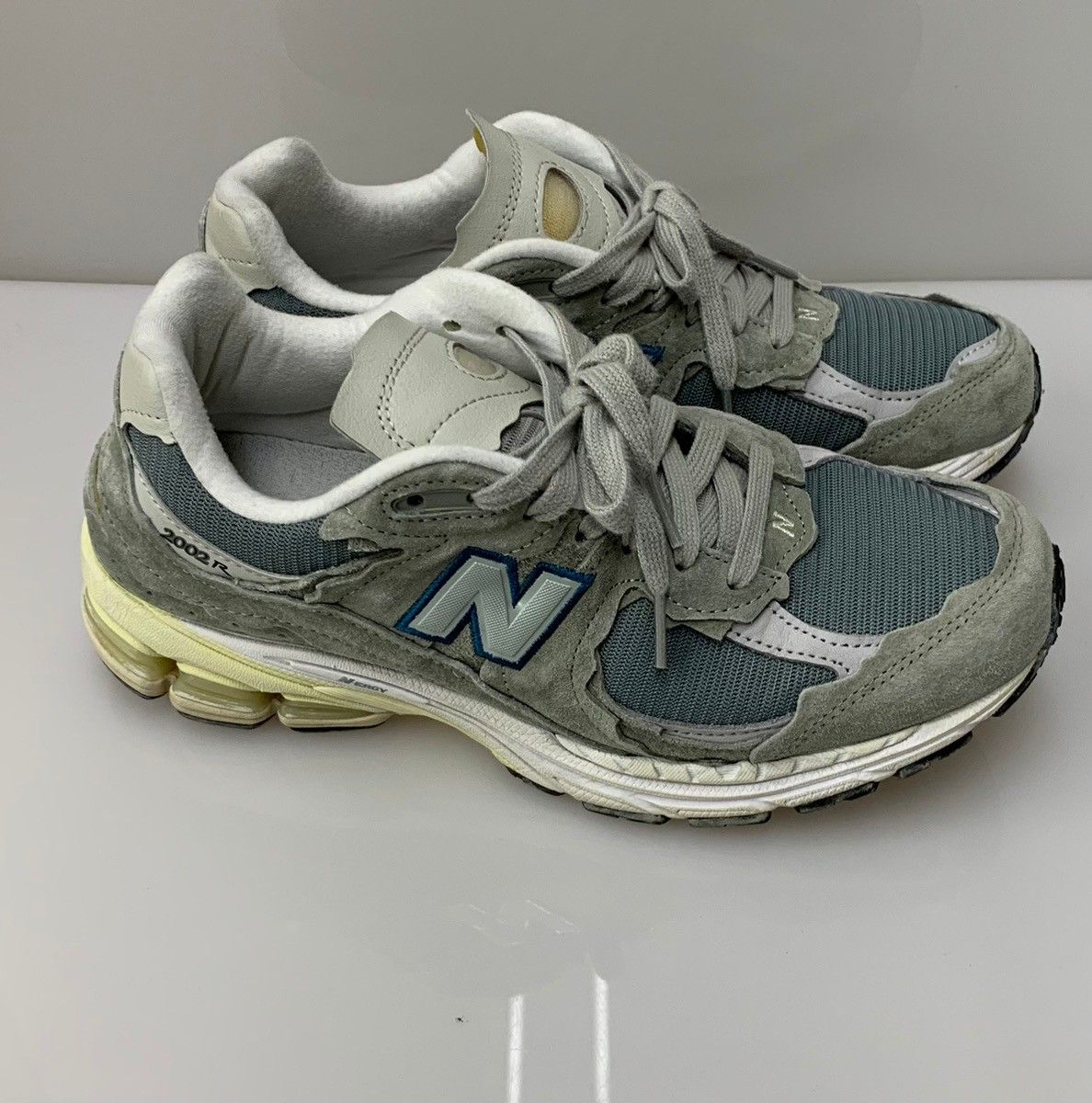 ニューバランス new balance 2002R プロテクションパック Protection 