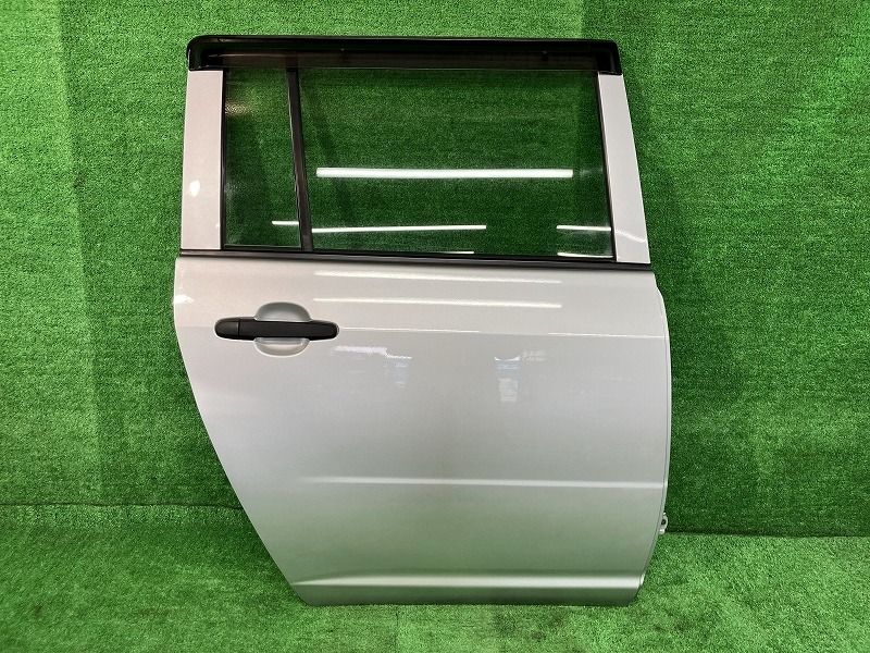 プロボックス NCP165V 右リアドア DX 4WD ニホンイタ M3108 67003  