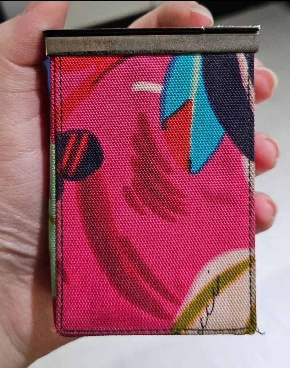 【used美品】グッチ モノグラム シガレットケース 正規品 GUCCI(グッチ) シガレット ケース 売っています (レア