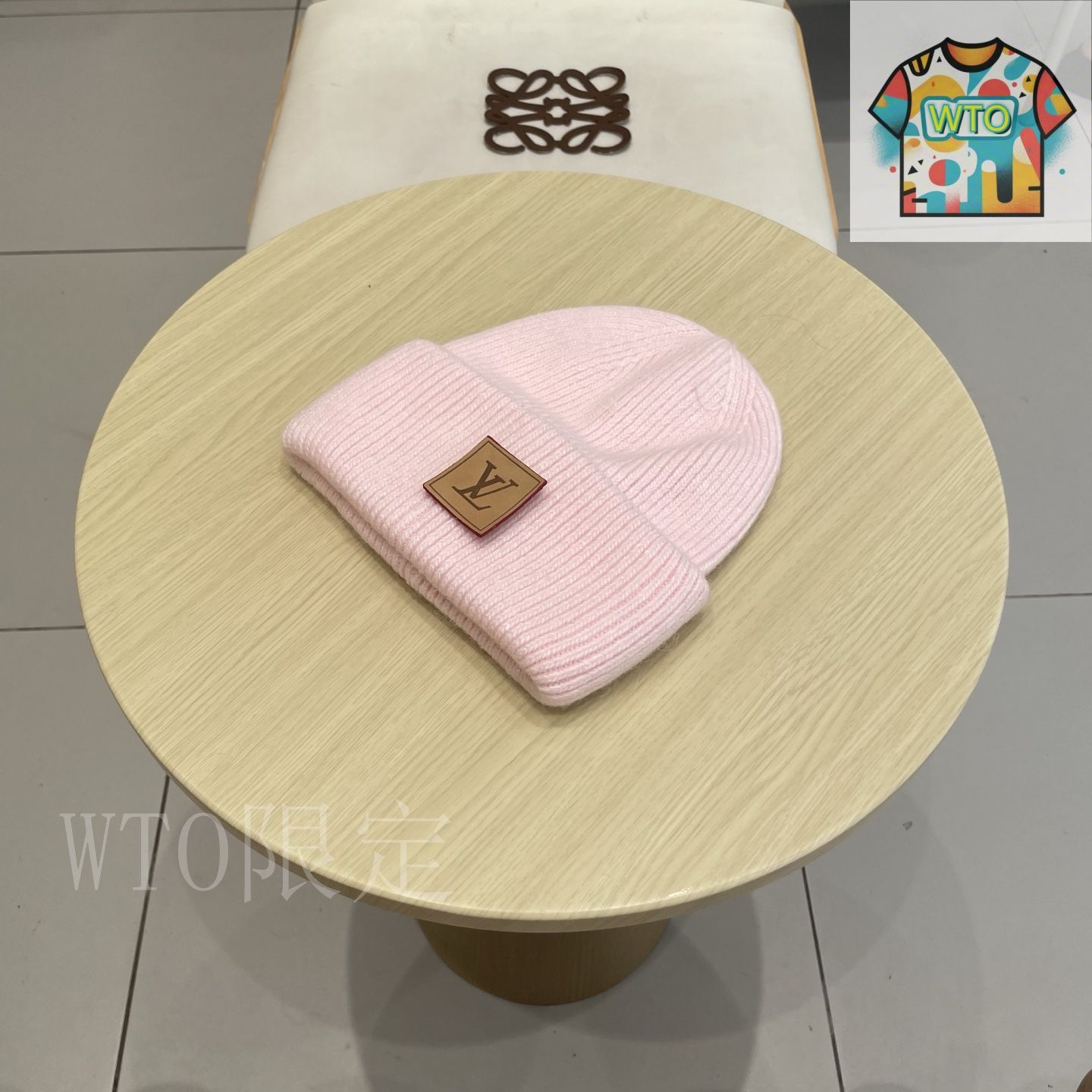 ぞうさん様 BTS ジミン着用 ルイヴィトン ニット帽 LV新品 未使用 Qoo10 ELLIOTI [BTS ジミン着用] ハット 無地 ニ