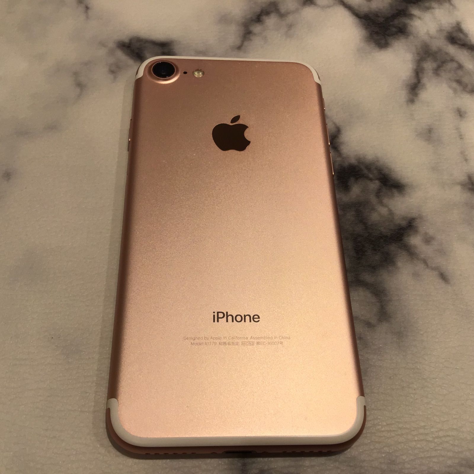 [No.MT452] iPhone7 128GB【バッテリー100％】