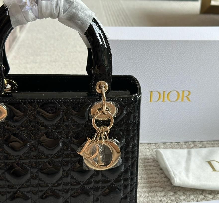 Dior   ディオール    カナージュ パテント バッグ   ハンドバッグ