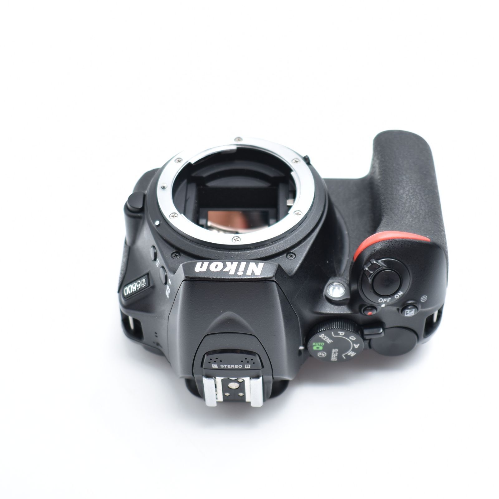 B#7829 Nikon デジタル一眼レフカメラ D5600 ボディー ブラック B#7829 Nikon デジタル一眼レフカメラ D5600 ボディー ブラック