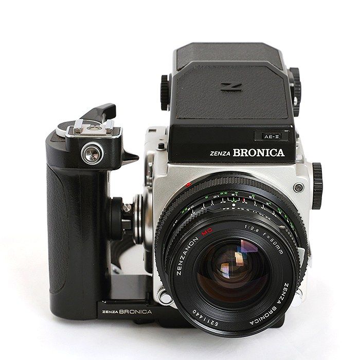 [極上美品] BRONICA ETR-Si ZENZANON-PE 45-90mm AE Finder III 取説 ＃111460 パ*ダ様 ジャンク品BRONICA ETR Si +PE 75mm +220フィ ジャンク