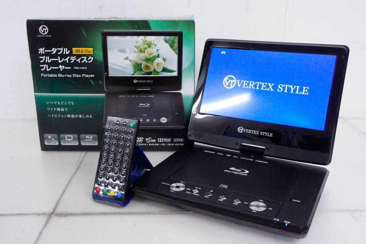 ブルーレイ対応✨DVDポータブルプレイヤー！新品✨ PBD-V003 美品