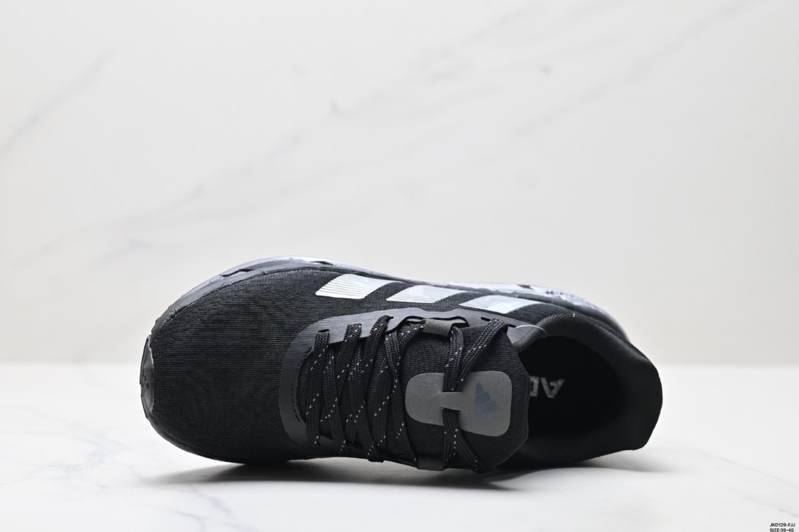 Adidasアディダス新モデルメンズマラソン耐摩耗クラシックランニングシューズ-MM輸入1