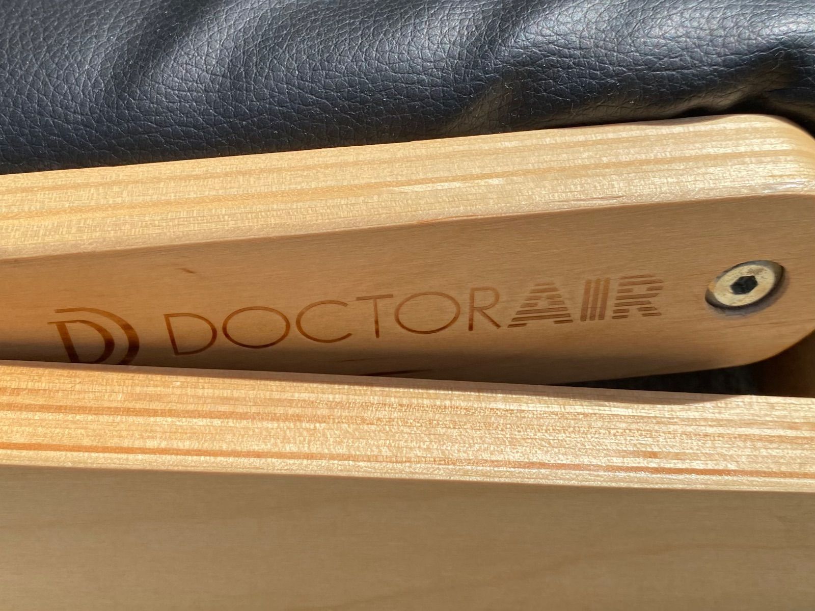 DOCTOR AIR ドクターエア リクライニングチェア 合皮ブラック