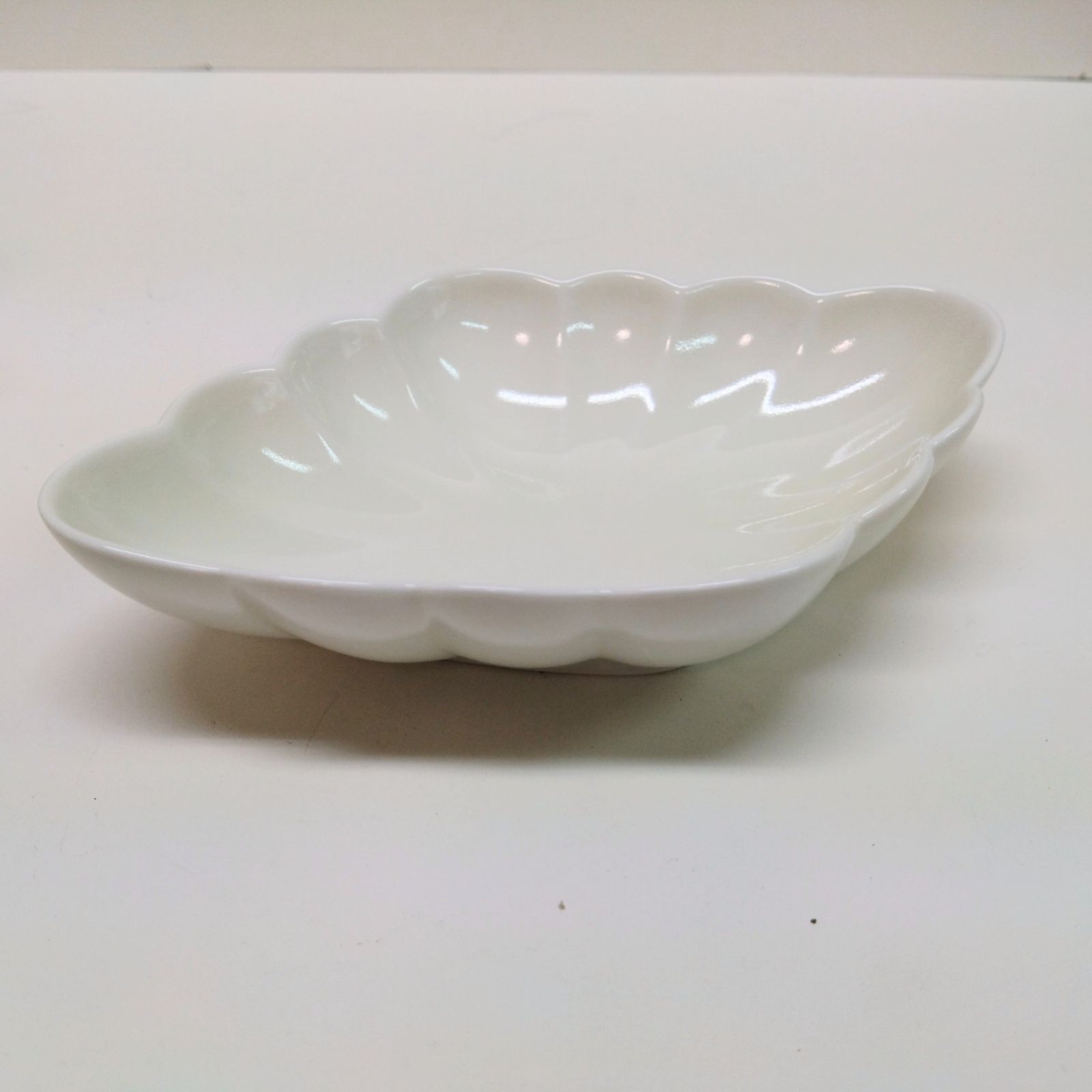 618【最終値下げ】【美品】 たち吉 橘吉 菱菊 煮物皿 5枚 セット 白