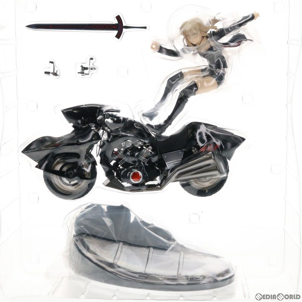 Fate/Grand Order アルトリア・ペンドラゴン&キュイラッシェ Amazon | Fate/Grand Order セイバー/アルトリア・ペンドラゴン