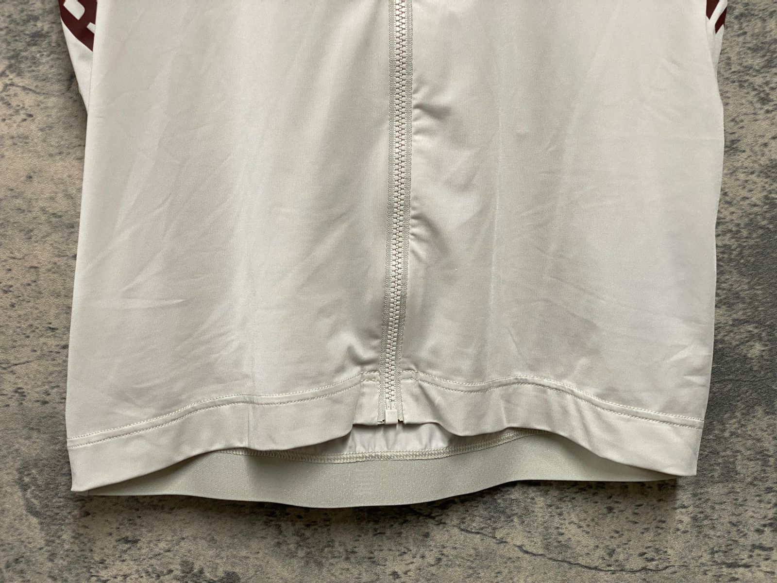 JM528 ラファ Rapha MEN S PRO TEAM AERO JERSEY 半袖 サイクルジャージ オフホワイト L ほつれ BRIGHTFACE_UK