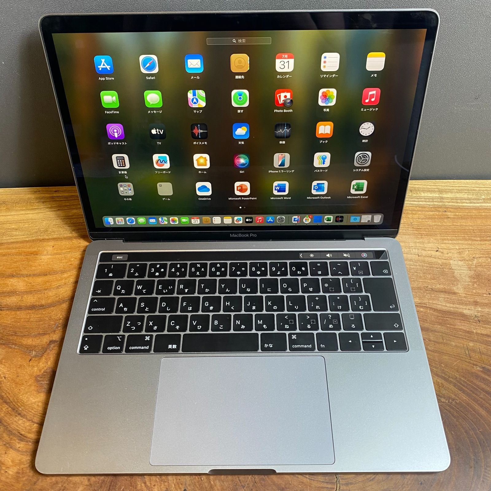 Apple MacBook Pro 2019 13インチ　美品 2019 macbook pro 13 inch touch bar READ DESCRIPTION | eBay