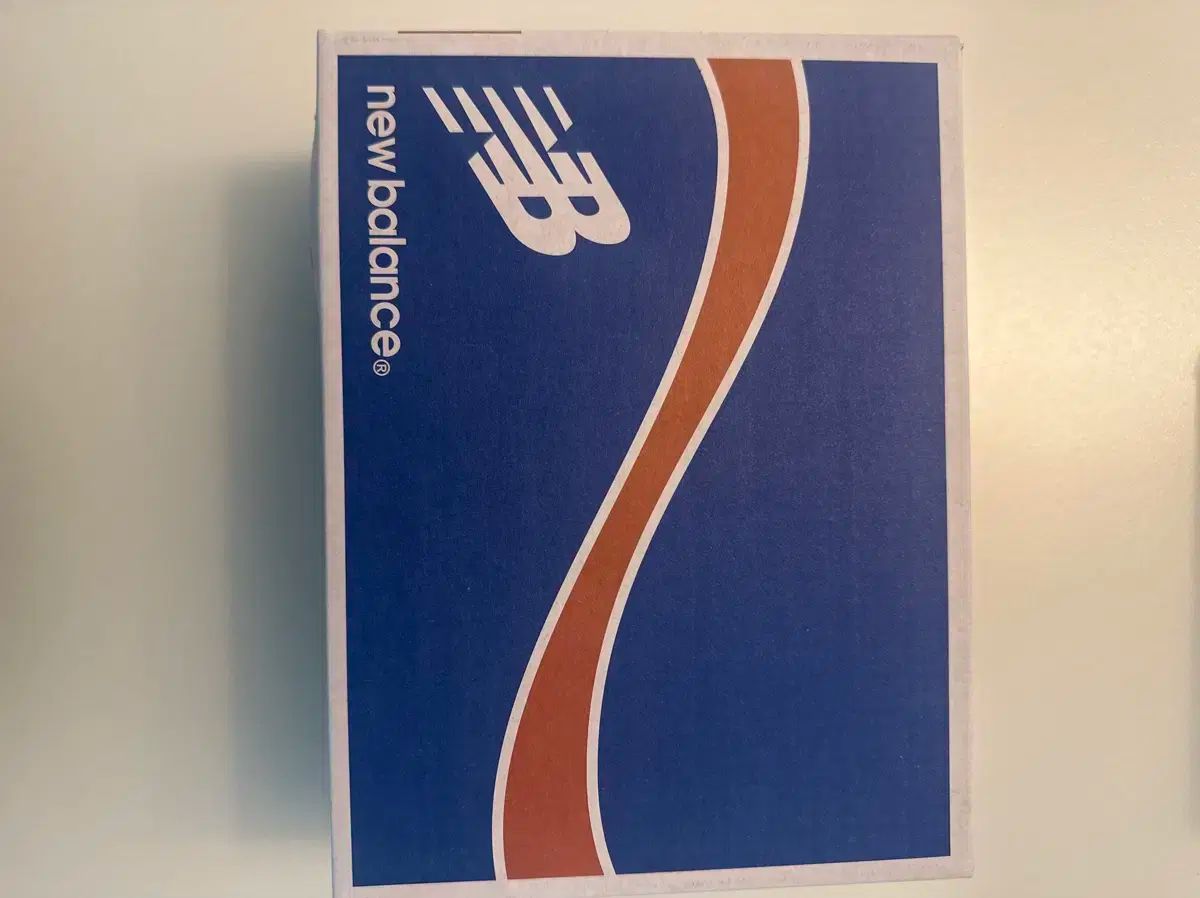 New Balance ニューバランス フリドル 130
