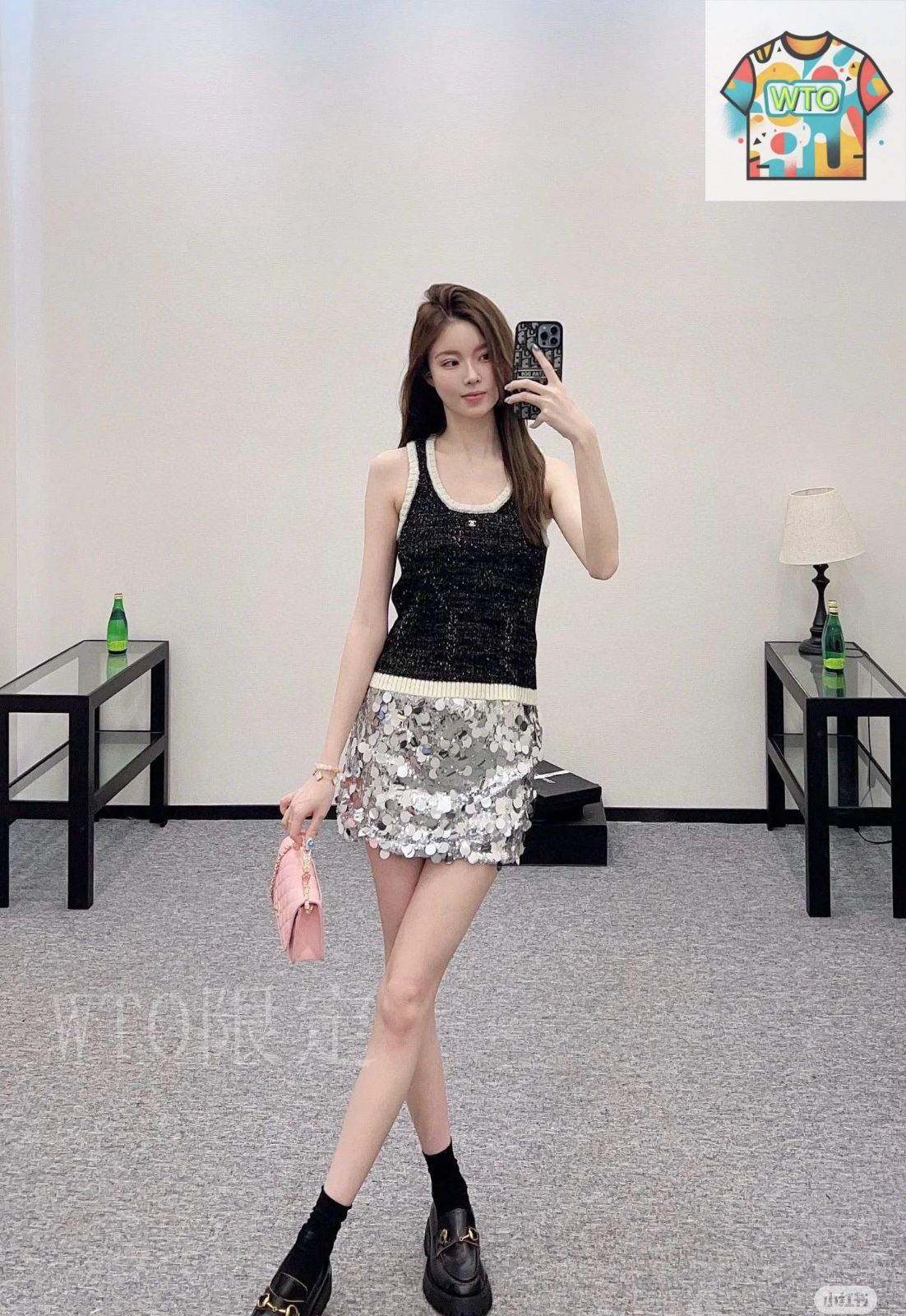 今日特価】Chanel New Dual C Rhinestone Color-Block Tank Top