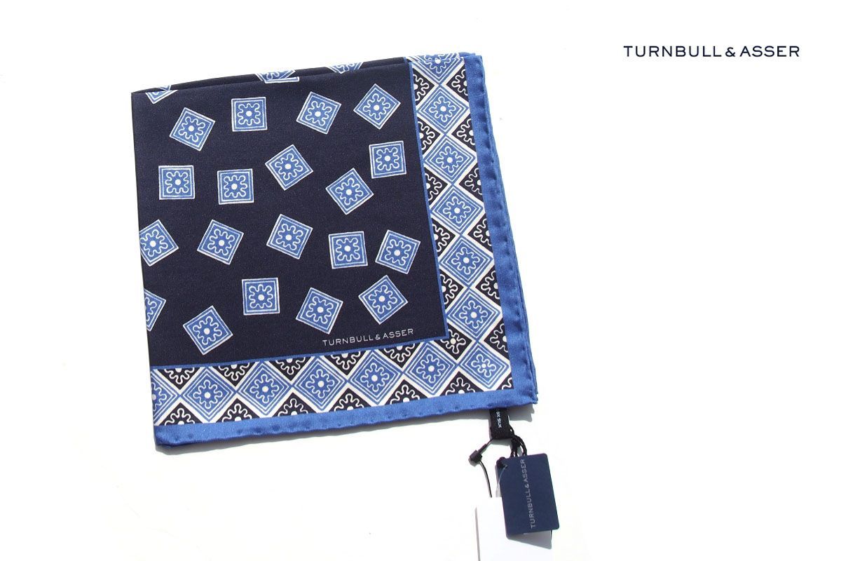 ｜♥｜ターンブル-アッサー｜Turnbull - Asser｜06｜ジャカードシルクポケットチーフ HH45103 ネイビー系