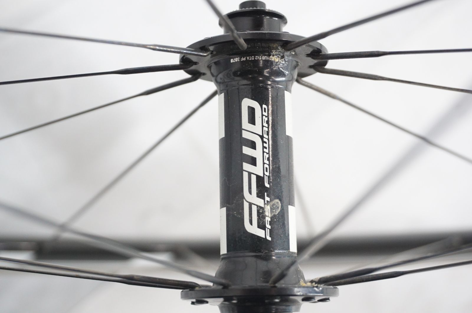 FFWD 「ファストフォワード」 F4R TU チューブラー シマノ11速