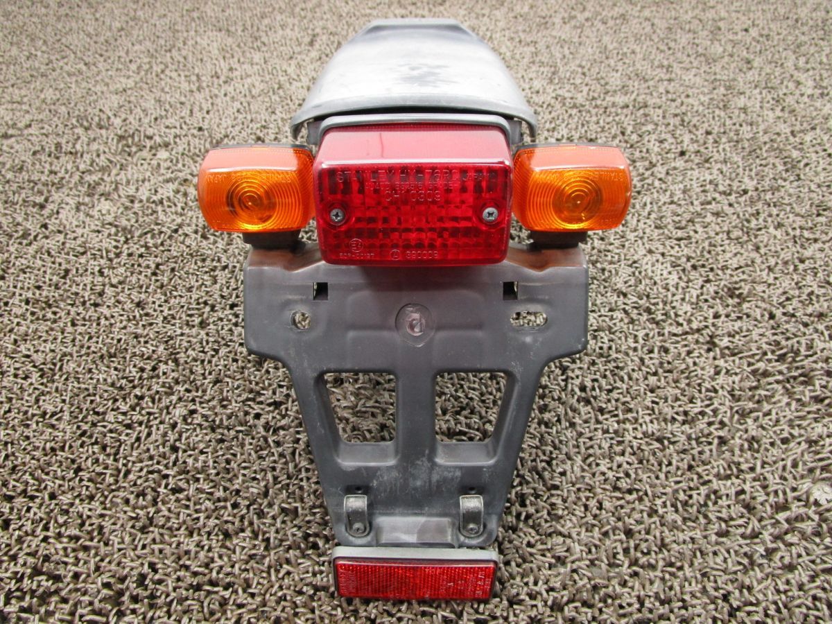 美品】ホンダ FTR リアフェンダー、前後ウィンカー、テールランプ