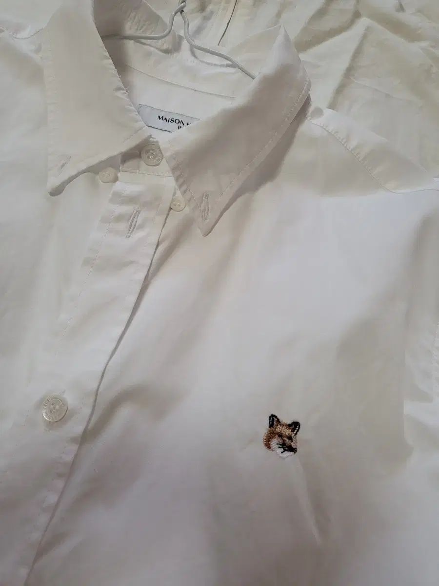 メゾンキツネ ポプリン 白 シャツ 40サイズ 出品