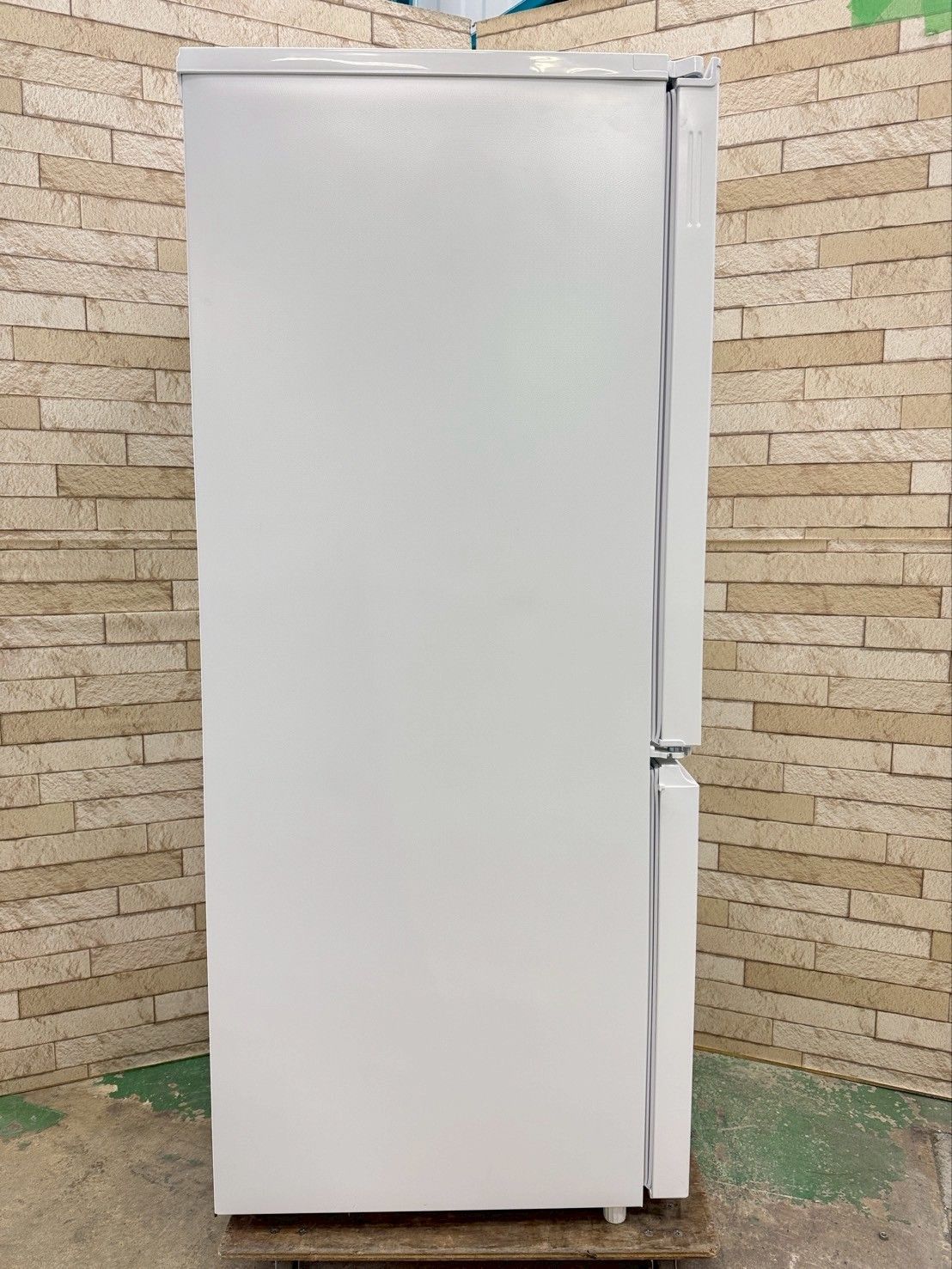 高年式 大阪送料無料 3か月保障付き 冷蔵庫 シャープ 2ドア 2025年 SJ-D18J-W IR-798 WWW_KANDAIZUMI_COM