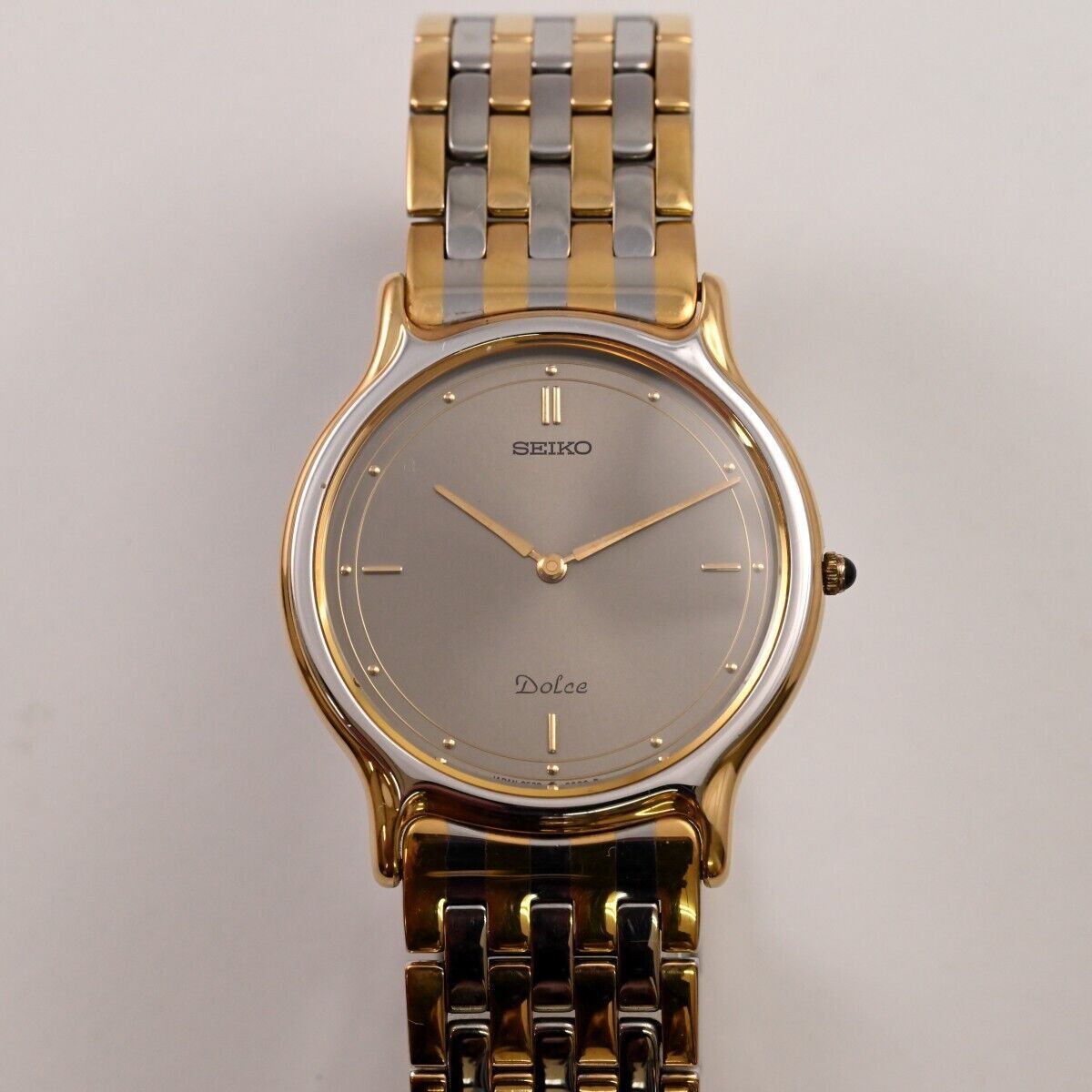 ヴィンテージ Seiko Dolce 9530-6000 Gold Dial Men's Quartz Dress