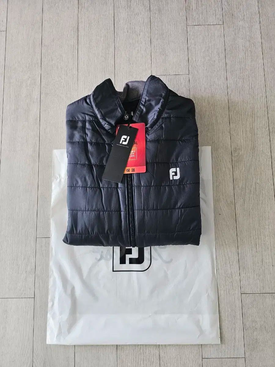 FJ フルジップアップ