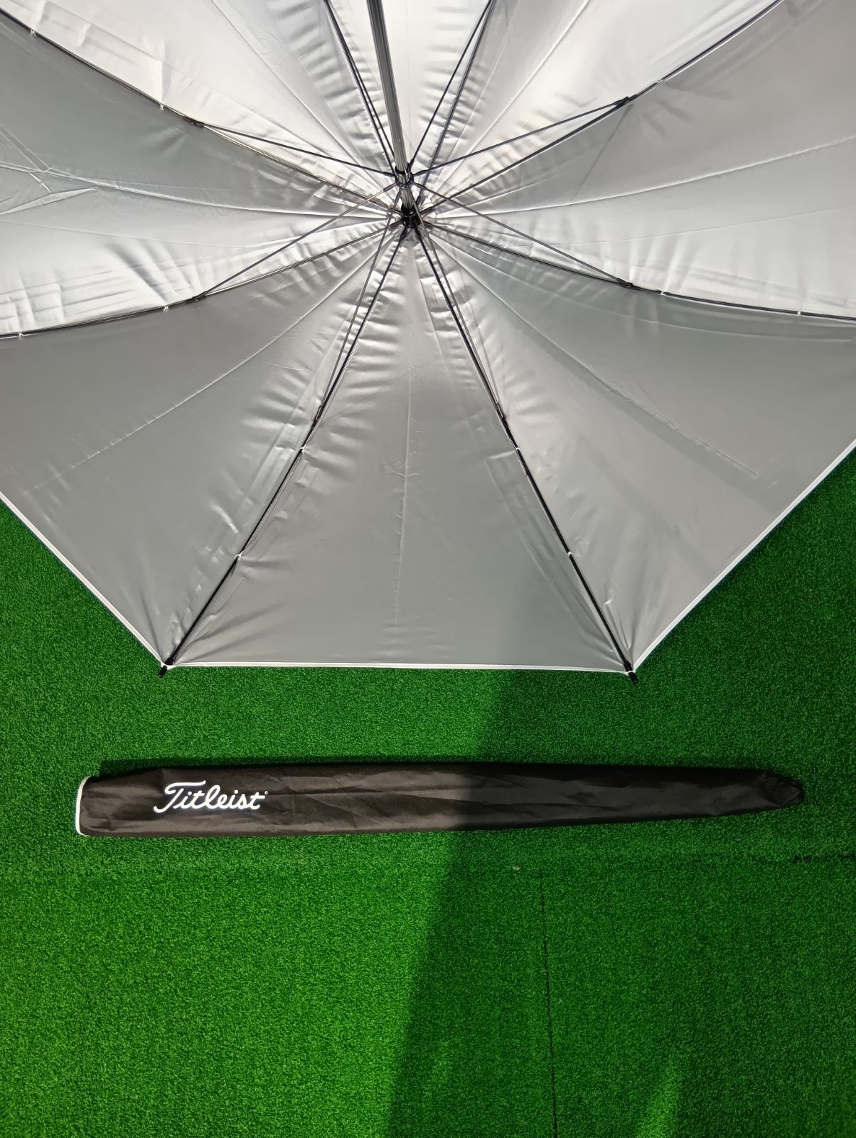豊富な品揃え。 タイトリスト Titleist ツアー ライトウェイトUVアンブレラ 浦安店