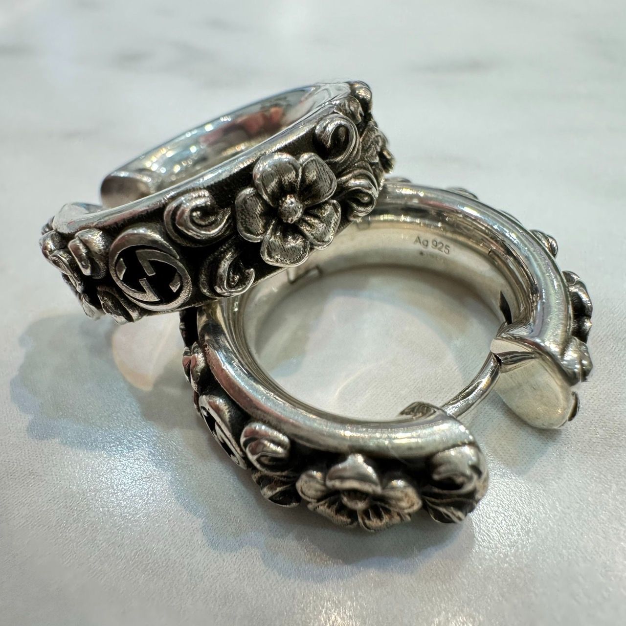 GUCCI 装飾 フラワー 花 フープ ピアス リング ◎GUCCI グッチ フラワー装飾ピアス フープピアス GG ペア