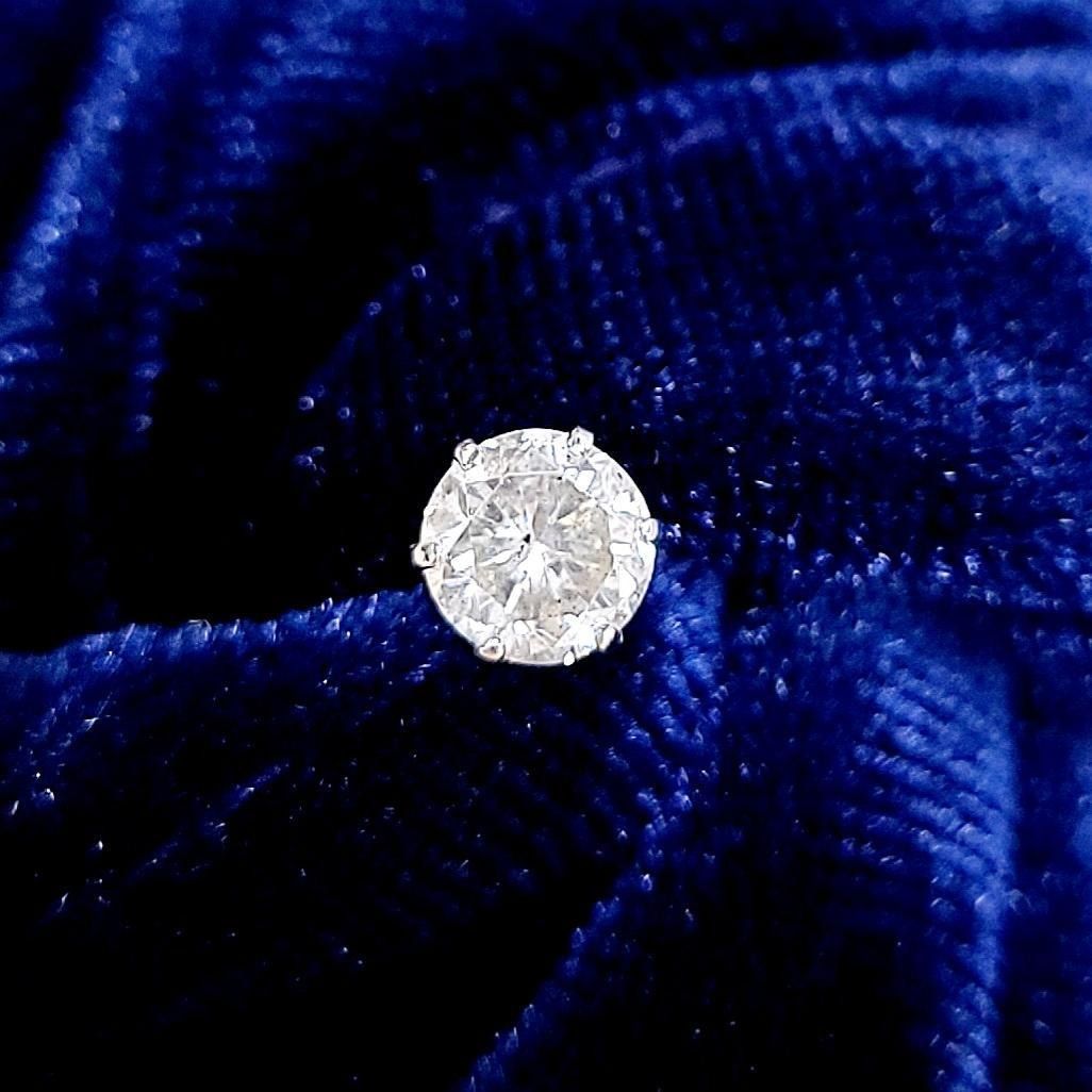一粒 0.44ct ダイヤモンド SI プラチナ 片耳 ピアス 鑑定書付 - メルカリ