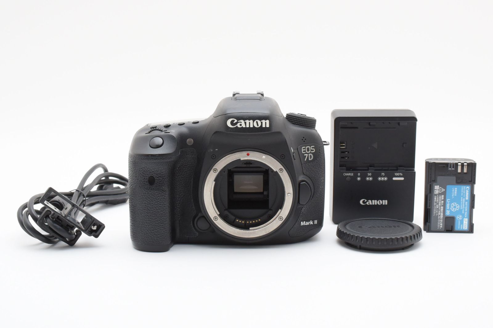 Canon EOS 7D Mark II 本体と付属品 ☆良品☆ キヤノン Canon EOS 7D