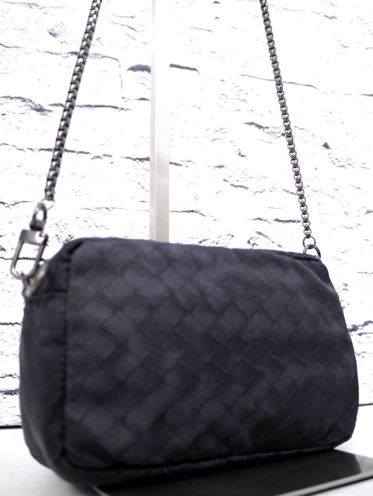◆BOTTEGA VENETA ボッテガヴェネタ イントレッチオ リュージョン ナイロン クロスボディ ミニ ショルダー バッグ ポーチ ポシェット黒