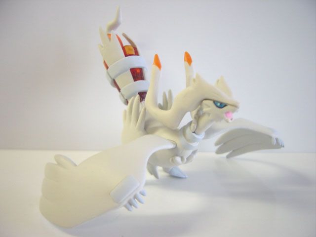 ♯Huc21GJ立体ポケモン図鑑BW劇場版白き英雄レシラムVer.人気3種