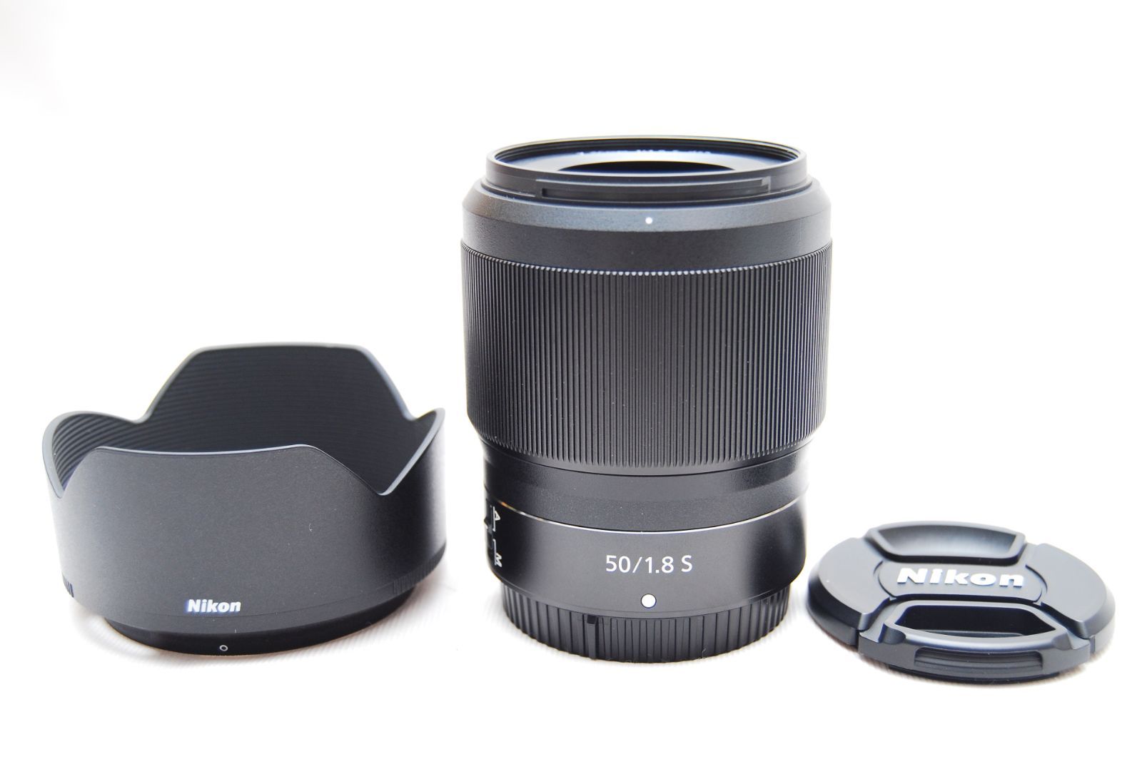 ★美品★ ニコン Nikon 50mm F1.8 パンケーキ #19528V ☆美品☆ ニコン Nikon 50mm F1.8 パンケーキ #19528V Amazon.co.jp