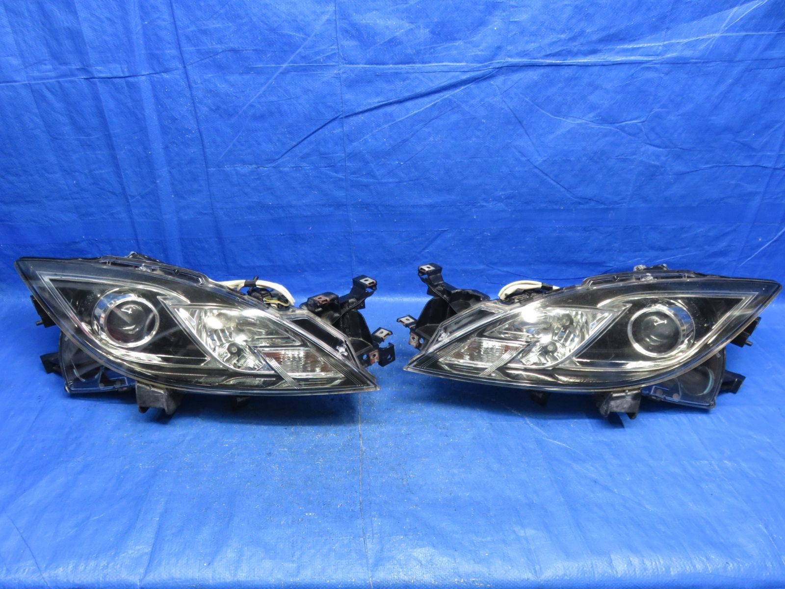 LA6442 点灯OK マツダ アテンザ GH5FW 前期 ヘッドライト HID ヘッドランプ 純正 GAN6-51030 刻印J GH5FP GH5FS GHEFP