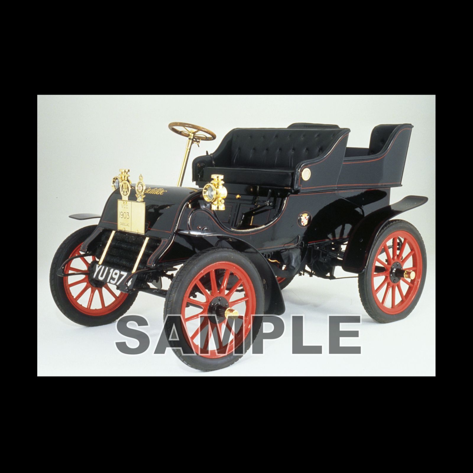 1903年 世界初の量産型自動車 キャデラック・モデルA フォト