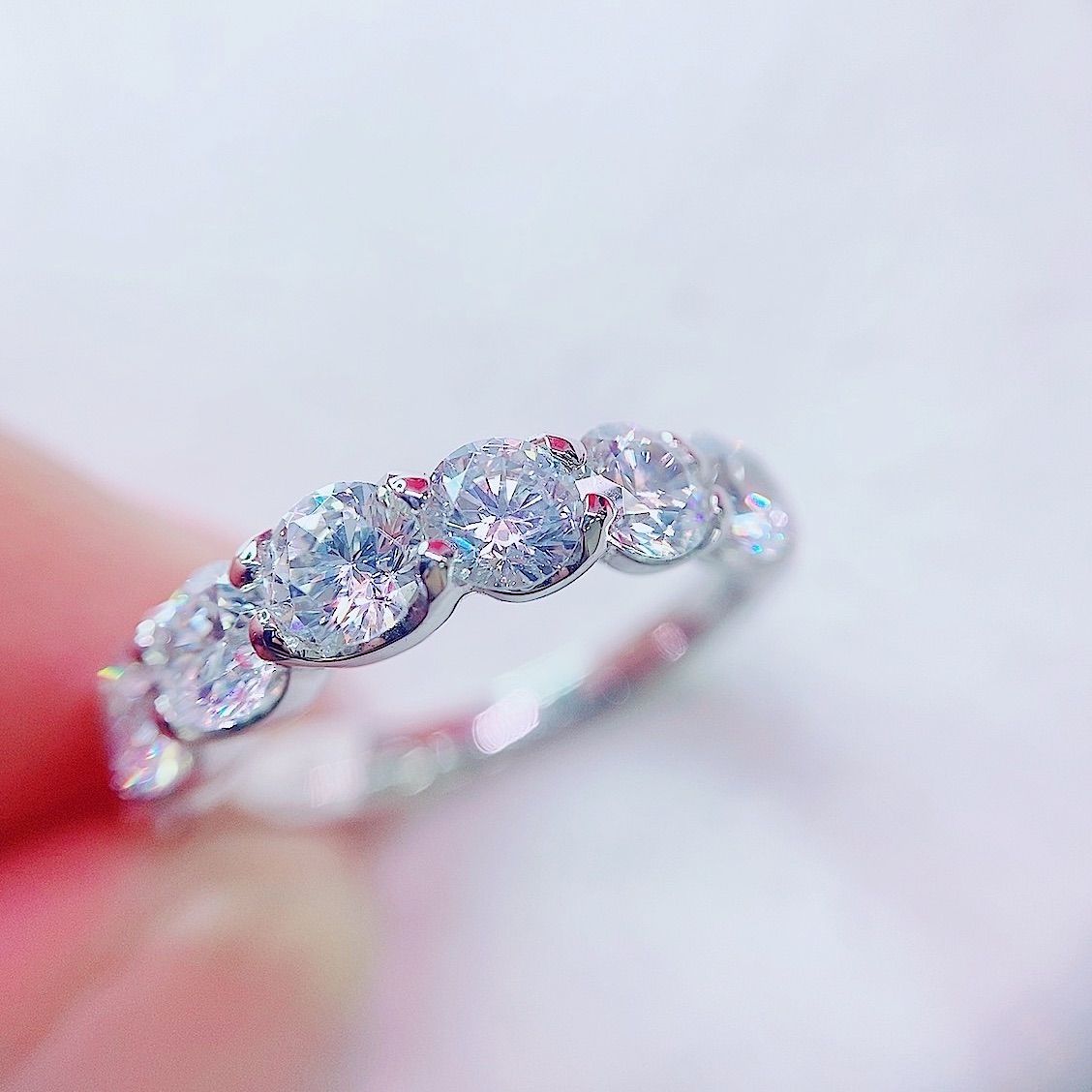 即購入歓迎❣️ダイヤモンドハーフエタニティリング ダイヤモンド ハーフエタニティ リング 0.8ct(Total) F～Hカラー